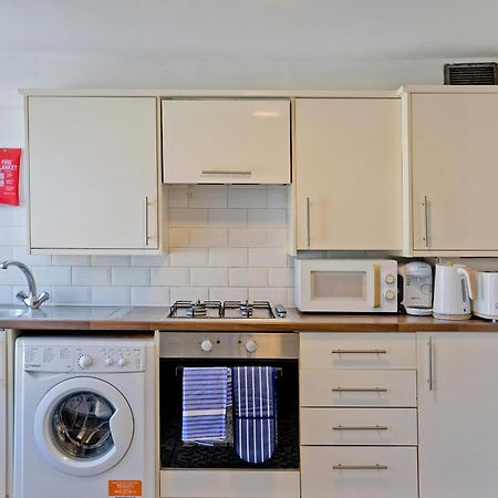 Imperial Corner House-Whitechapel Apartment 런던 외부 사진