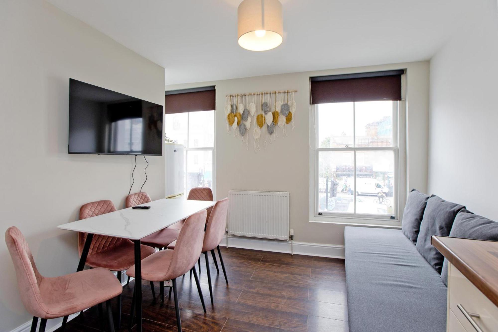 Imperial Corner House-Whitechapel Apartment 런던 외부 사진