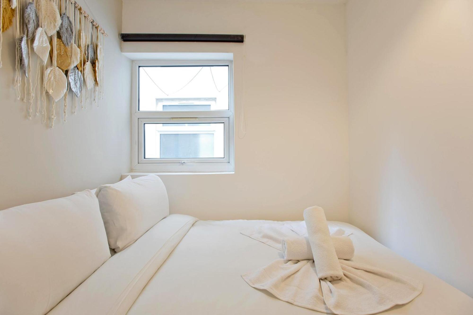 Imperial Corner House-Whitechapel Apartment 런던 외부 사진