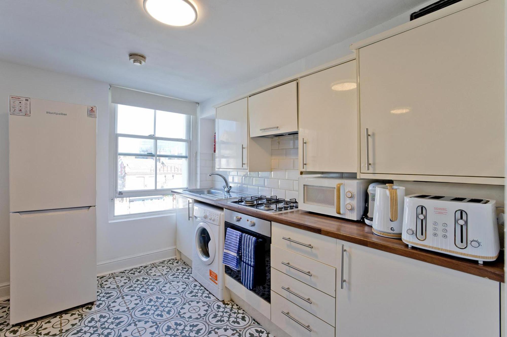 Imperial Corner House-Whitechapel Apartment 런던 외부 사진