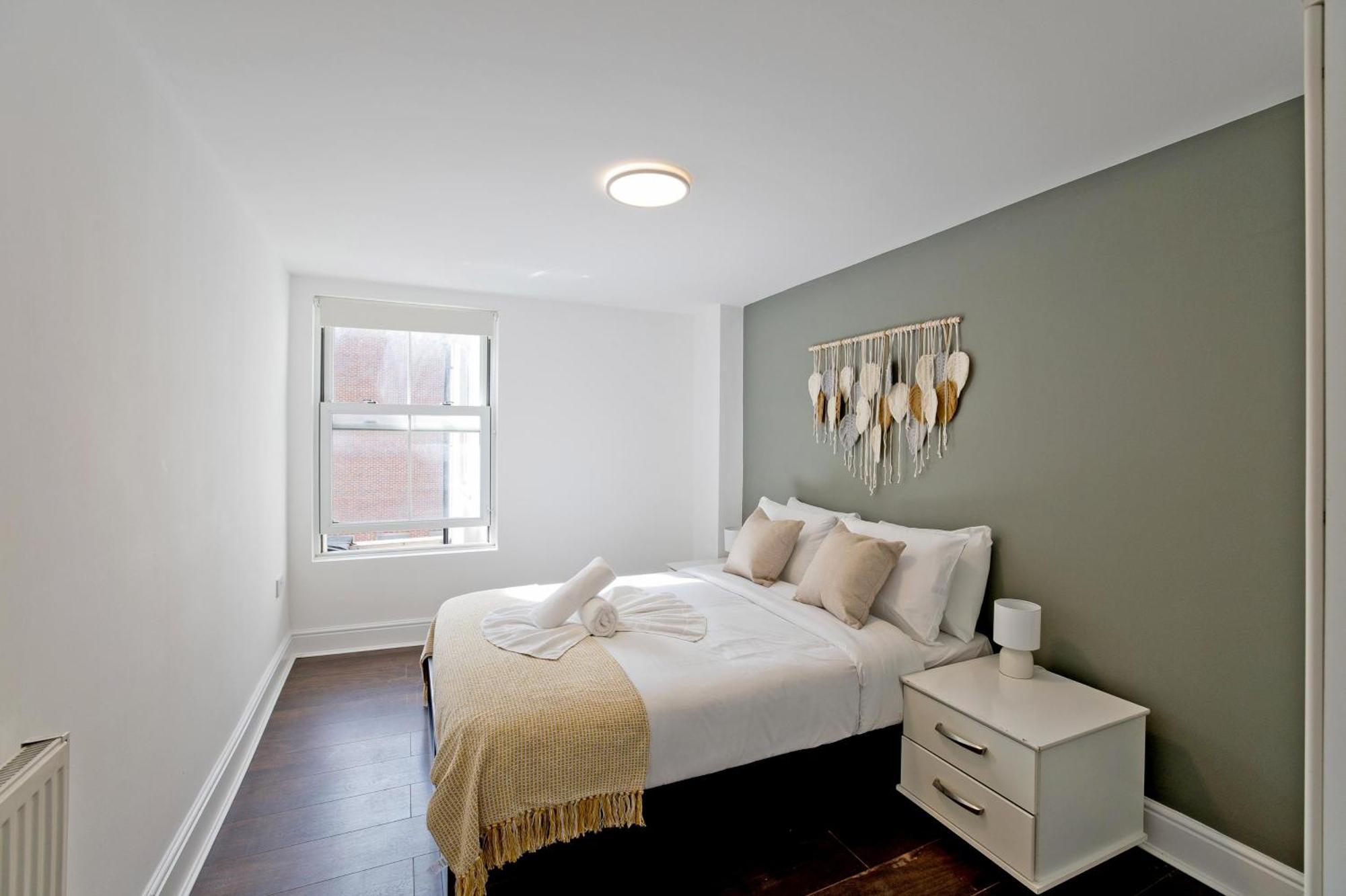 Imperial Corner House-Whitechapel Apartment 런던 외부 사진