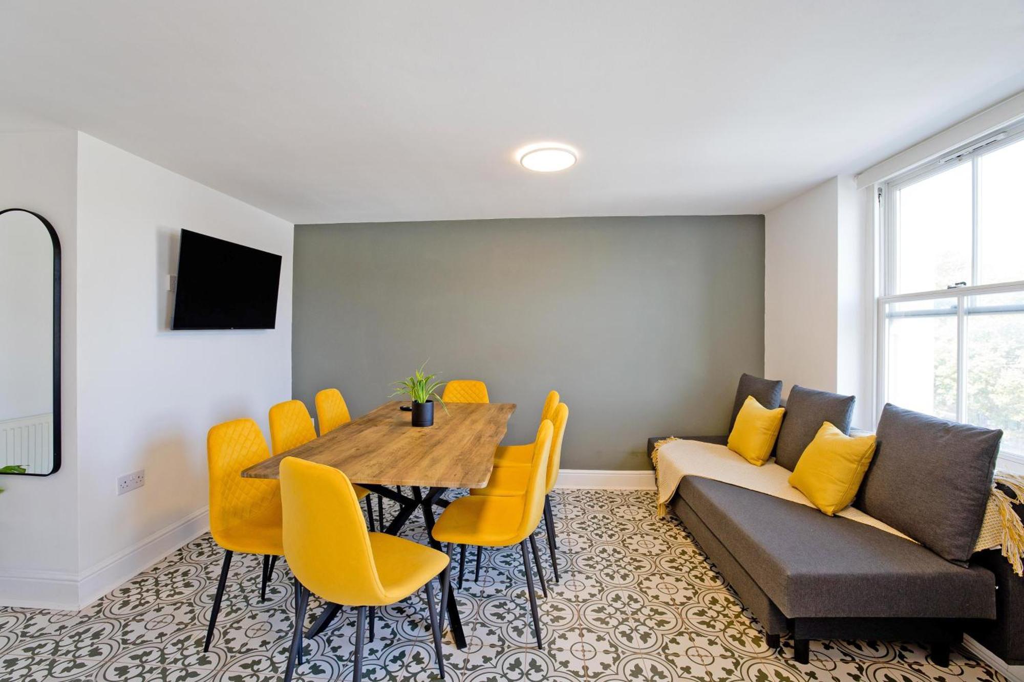 Imperial Corner House-Whitechapel Apartment 런던 외부 사진