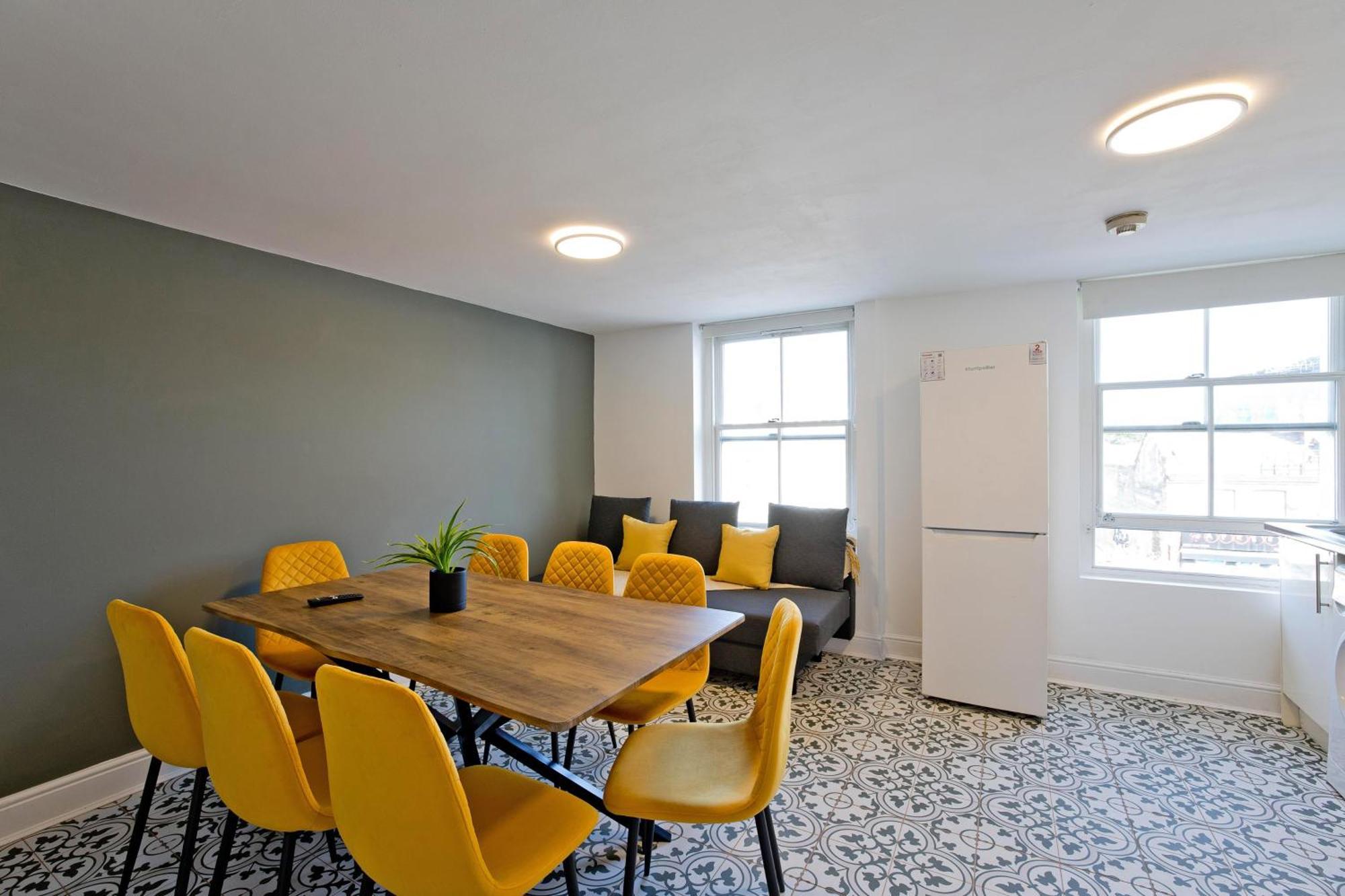 Imperial Corner House-Whitechapel Apartment 런던 외부 사진
